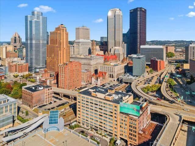 Cozysuites Gorgeous Sdo Downtown Pittsburgh Esterno foto